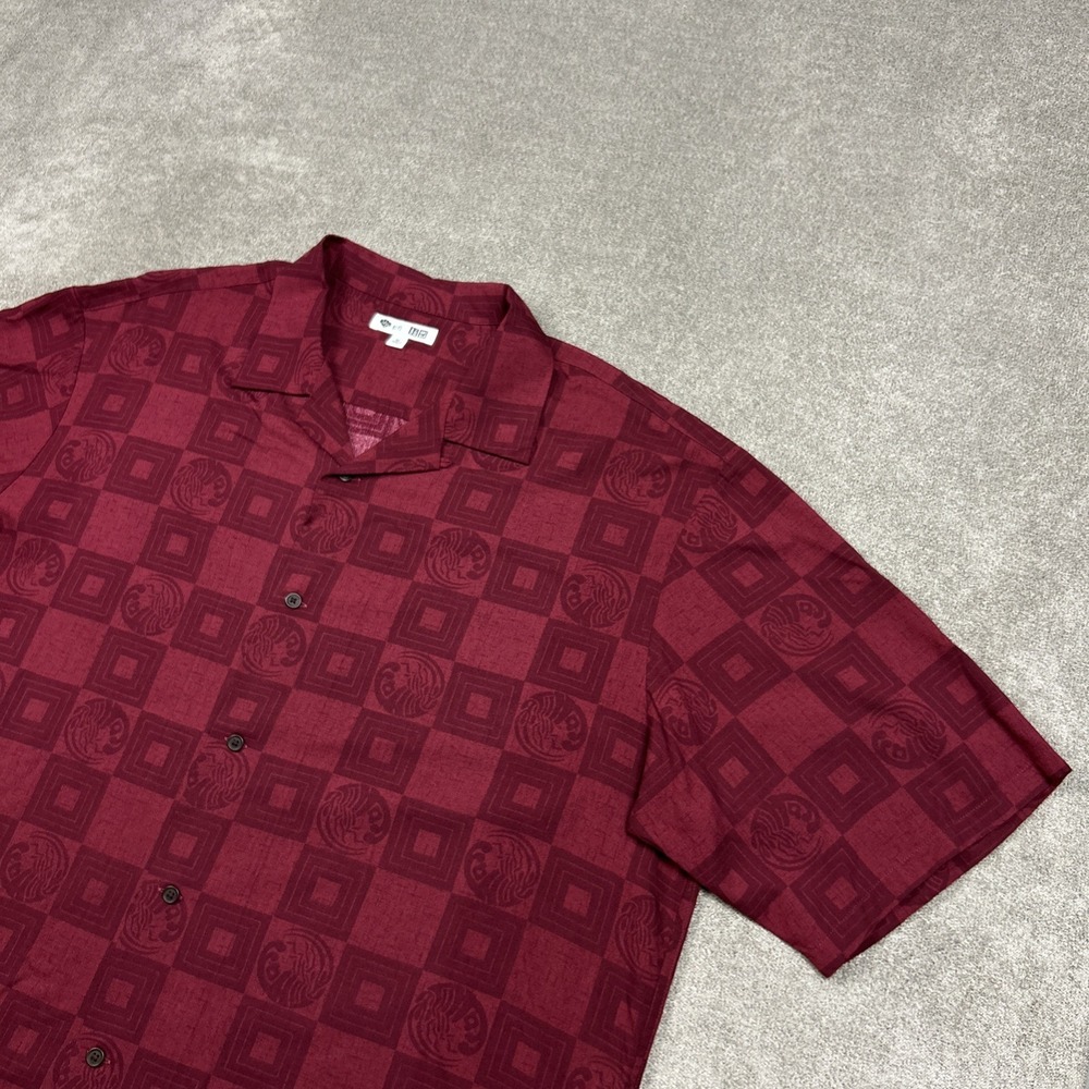 Uniqlo x Shochiku Kabuki Shirt Mens XL Camp Loop Collar Geometric Viscose Japan